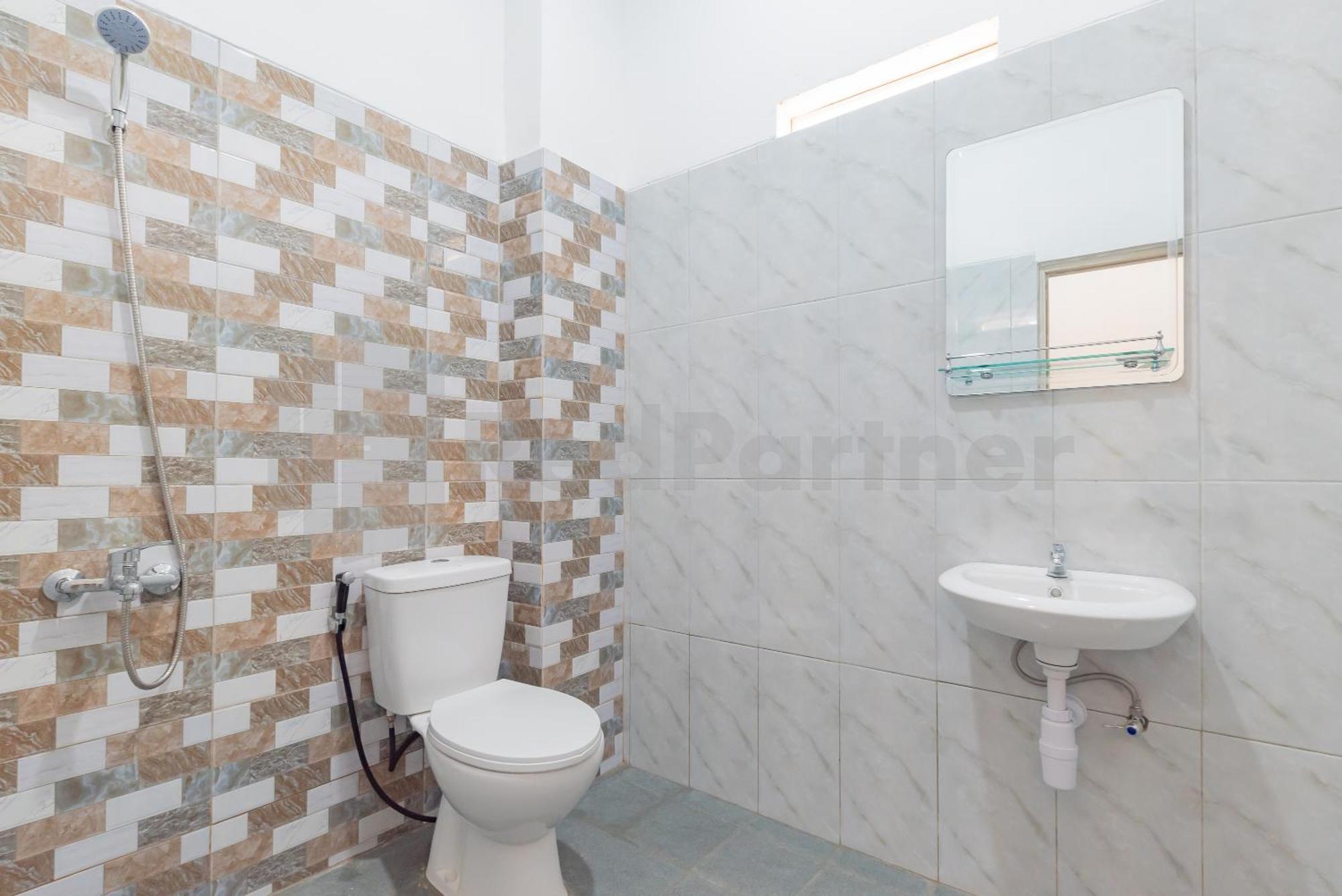Rumah Panda Guesthouse Redpartner Tangkil  Buitenkant foto