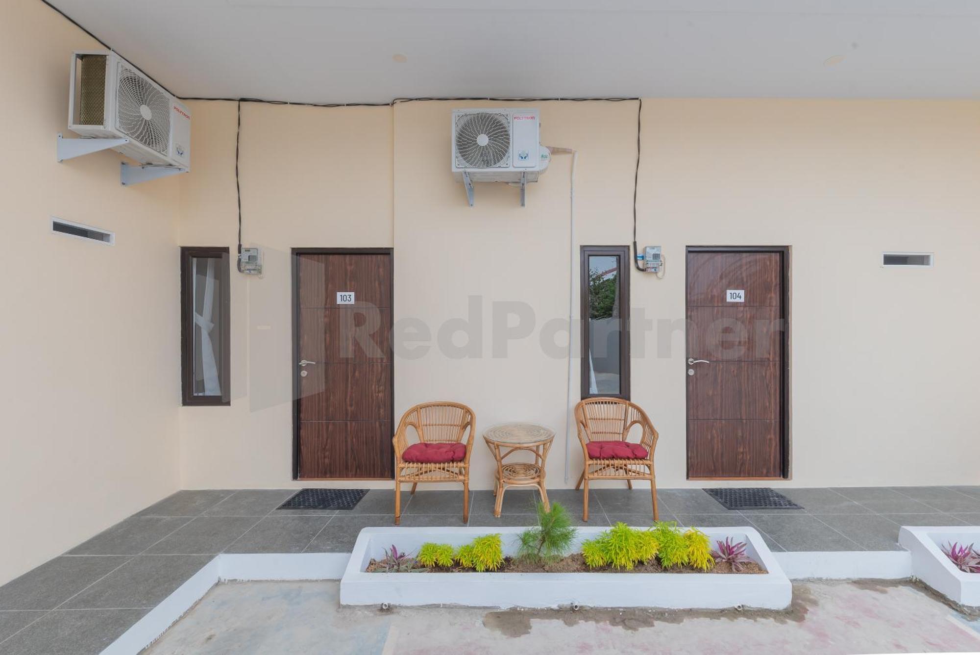 Rumah Panda Guesthouse Redpartner Tangkil  Buitenkant foto