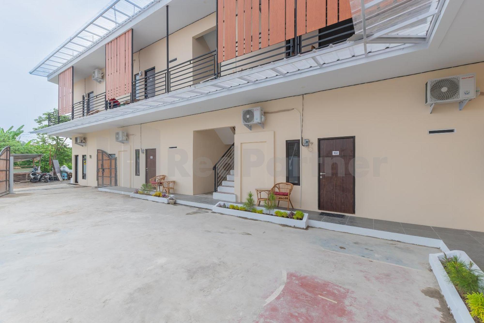 Rumah Panda Guesthouse Redpartner Tangkil  Buitenkant foto